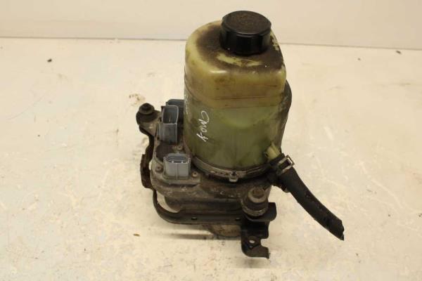 POMPE DE DIRECTION ASSISTE FORD - Vue 1